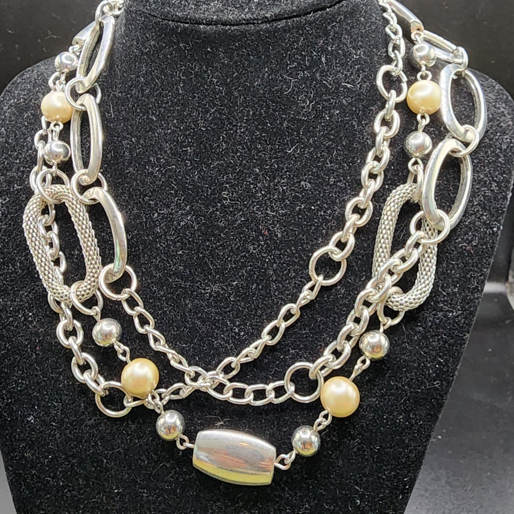 Silver Tone Premier Designs Necklace With White Pearls 3 Layer Three Strand 16 29$